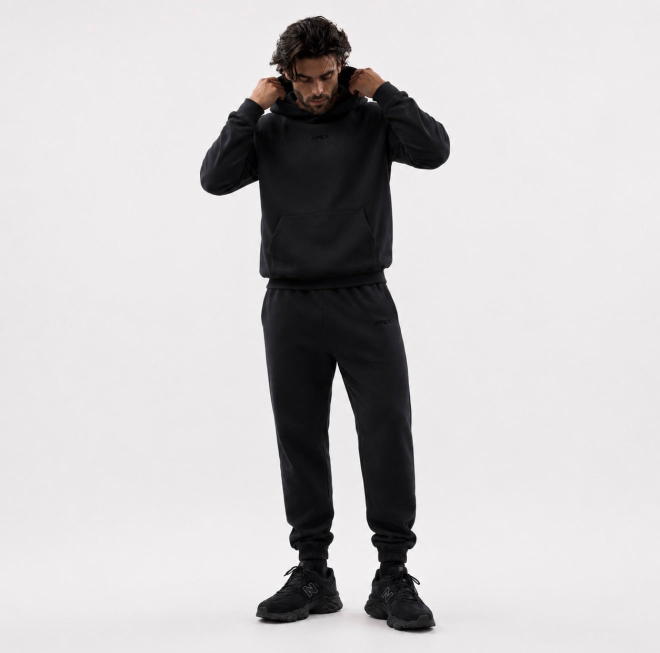 APEX ESSENTIAL SWEATPANTS V1
